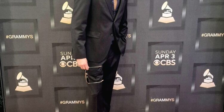 Global Music Icon Oliver Sean Awarded Honorary Doctorate by Prestigious International University