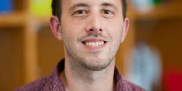 SURA Honors University of Oklahoma's Dr. Daniel Becker with 2025 Early Career Scientist Award