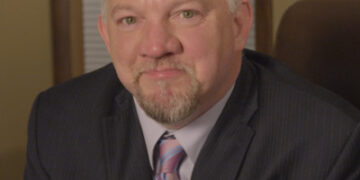 America's Leading Annuity Expert Carlton Cap Averil II Joins Tom Hegna on Financial Freedom with Tom Hegna - FirstPublisher.org