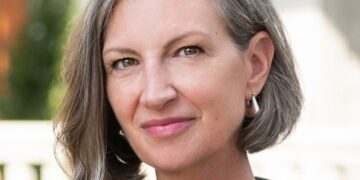 Corcoran DeRonja Real Estate Welcomes Siobhán Simões to Its Growing Team - FirstPublisher.org