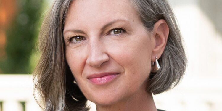 Corcoran DeRonja Real Estate Welcomes Siobhán Simões to Its Growing Team - FirstPublisher.org