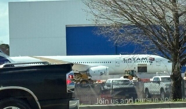 Lawsuit Filed Against Boeing Over Defective Seat Switch on Boeing 787 - FirstPublisher.org