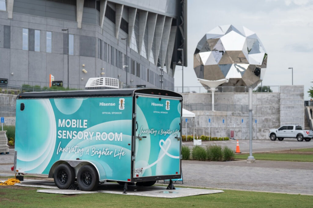 Hisense-Partners-with-FIFA-for-First-Ever-Sensory-Inclusive-FIFA-World-Cup%E2%84%A2-1024x682.jpeg