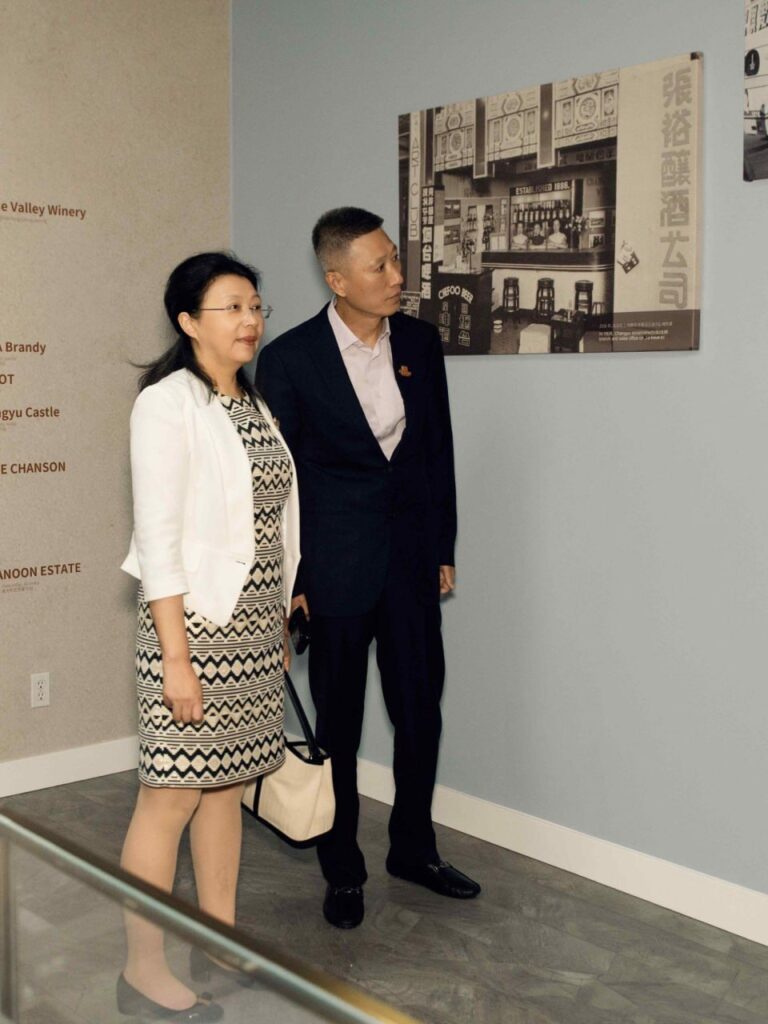 Spanning-134-Years-of-Heritage-Changyu-1892-Canada-Cultural-Experience-Center-Opens-Writing-a-New-Chapter-in-China-Canada-Cultural-Exchange-3-768x1024.jpg
